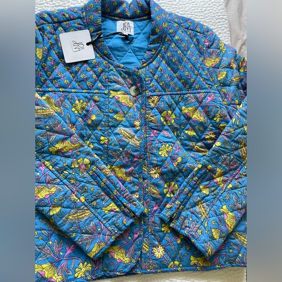 Small NWT Anthropologie DRA Los Angeles Floral Blue LIGHTWEIGHT Quilted Jacket - Picture 3 of 16
